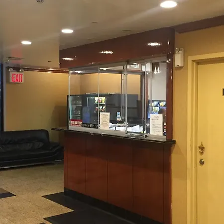 Flushing Motel-3